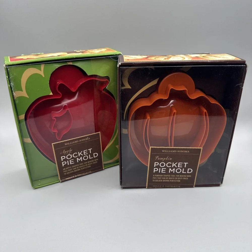 Williams Sonoma Pocket Pie Mold Pastry Mini Pastry Cutter Set 2 Apple &‎ Pumpkin